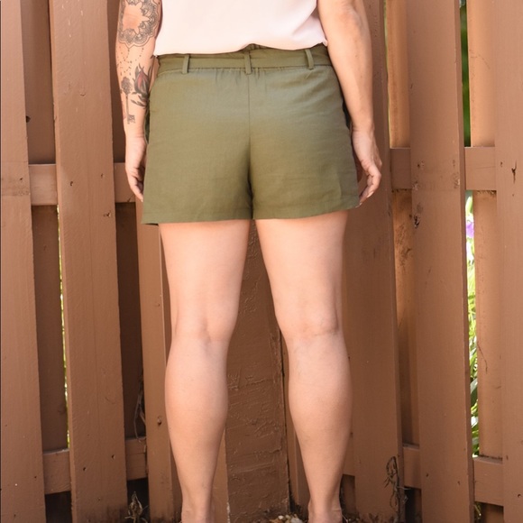 Black High Waist Paperbag Shorts - Picture 3 of 3